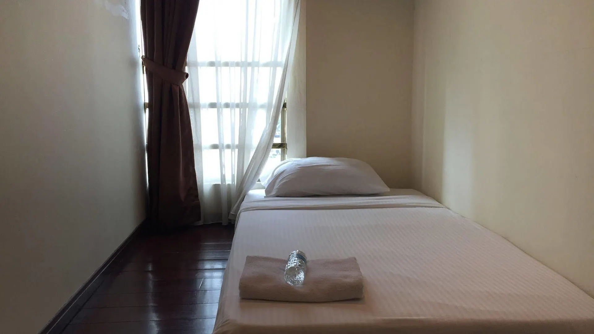 **  Le Hotel Kota Kinabalu Malaysia