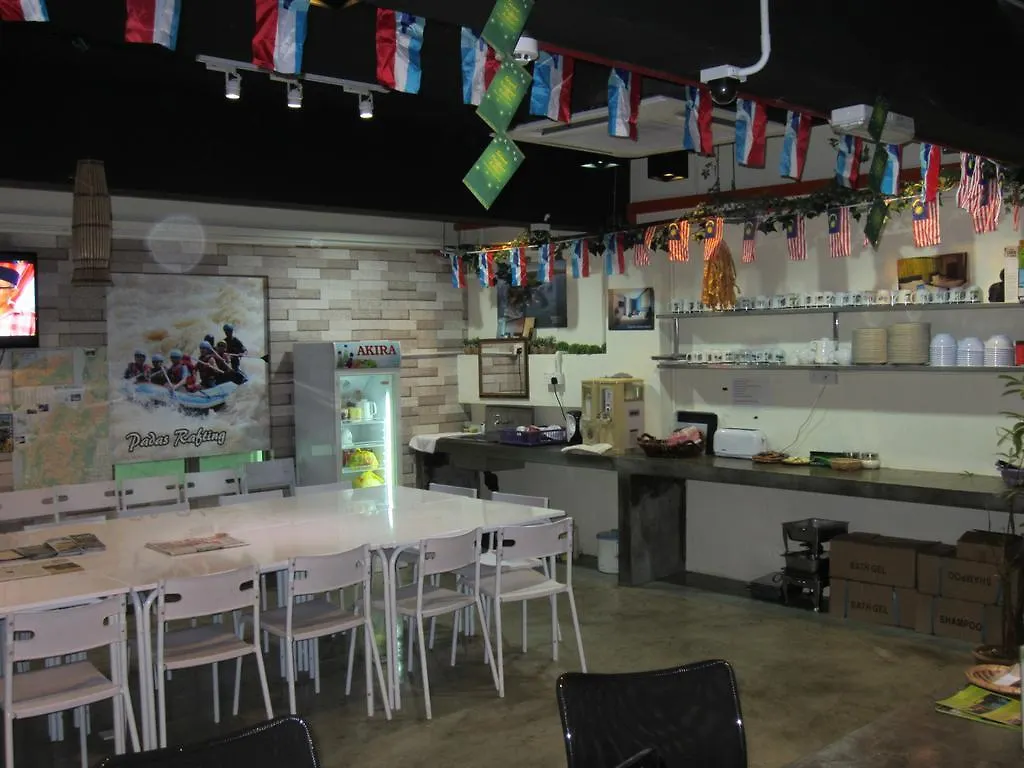 Le Hotel Kota Kinabalu 2*,