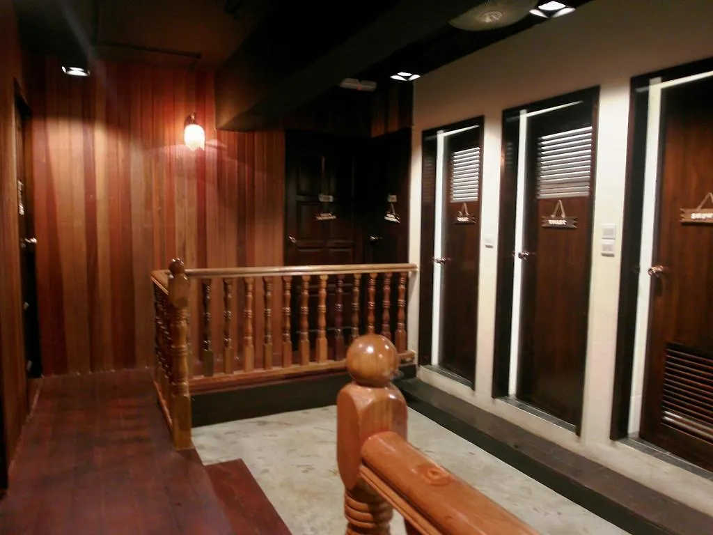 Le Hotel Kota Kinabalu