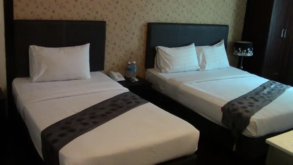 Le Hotel Кота-Кинабалу