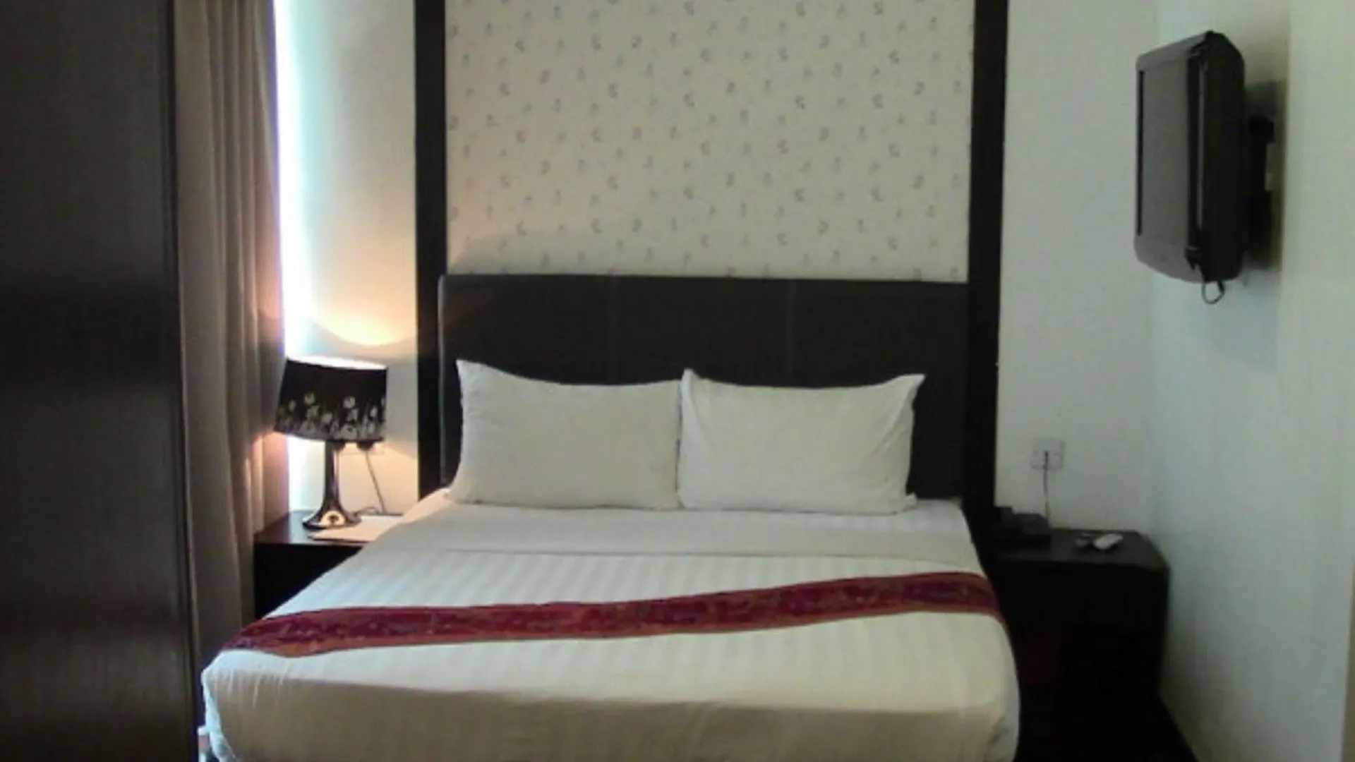Le Hotel Кота-Кинабалу